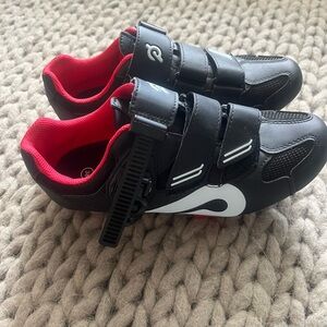 Peloton cycling shoes. Size 38 ( 7 ) 🚴‍♀️